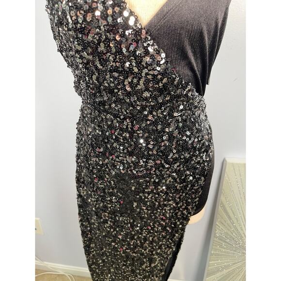 Bronx and Banco Simone Sequin Embellished High Slit Maxi Dress Size Medium - Picture 4 of 8